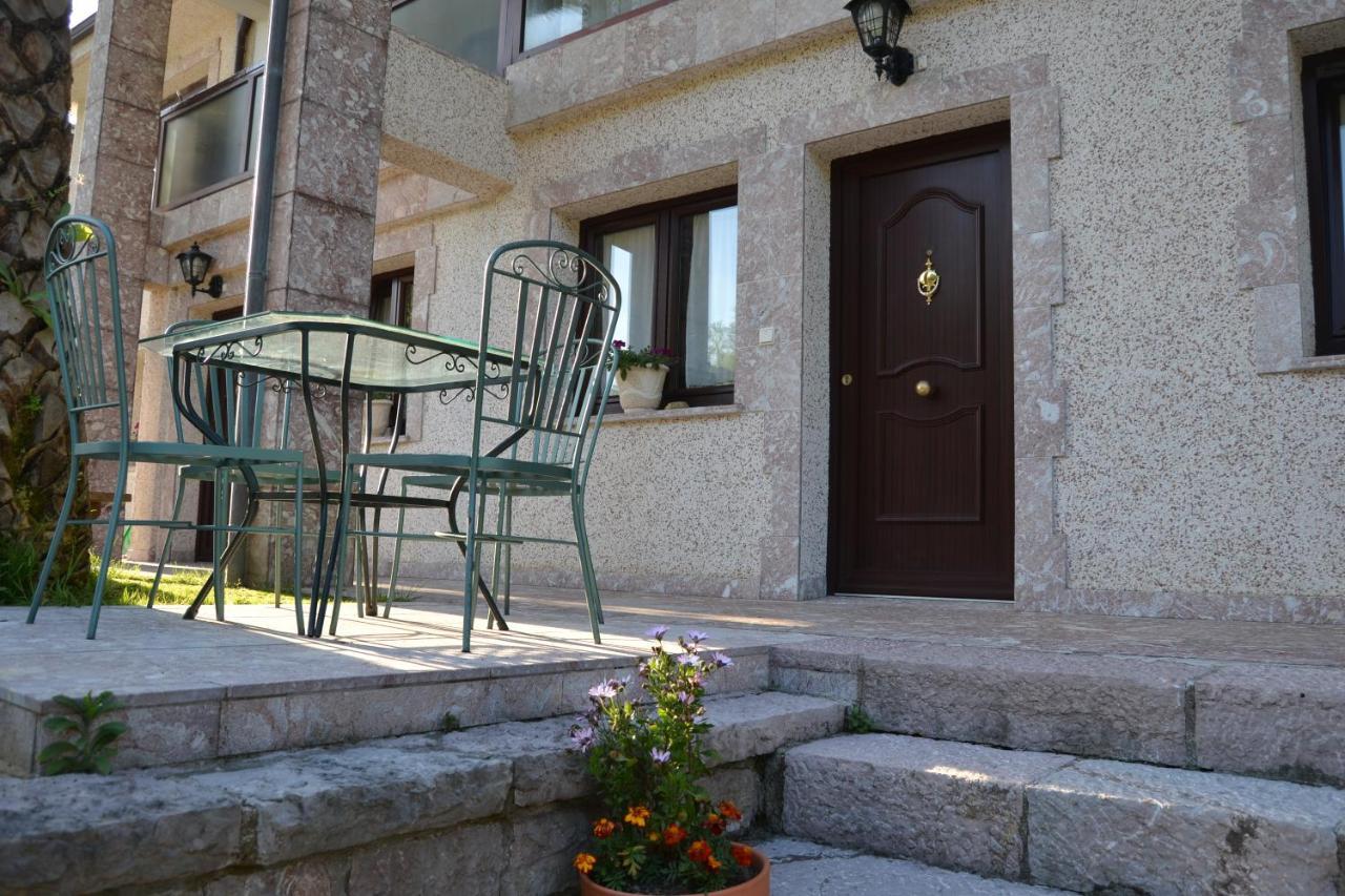 Apartamentos Las Palmeras Кангас-де-Онис Экстерьер фото